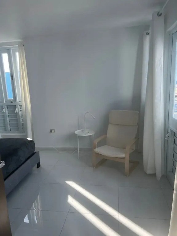 Arecibo Hotel 4301