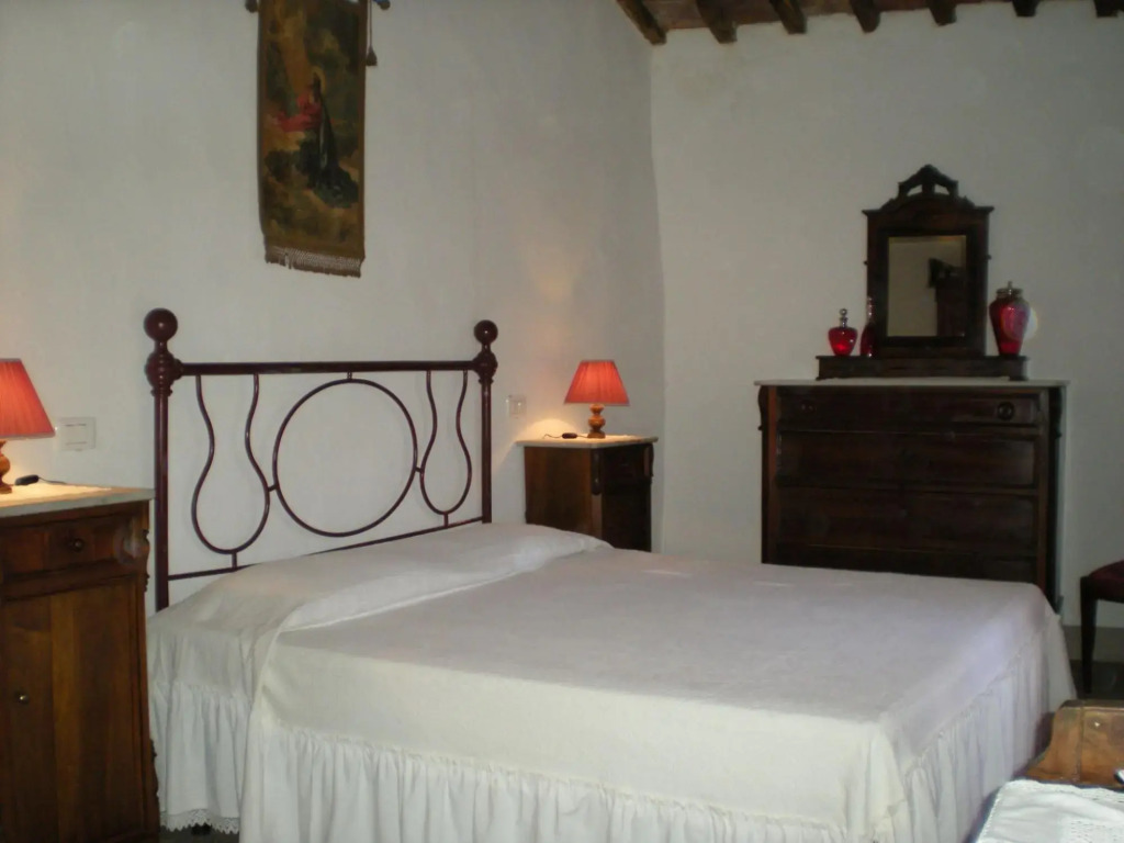 Affordable holiday home with private pool near Cortona-Casa Cortona