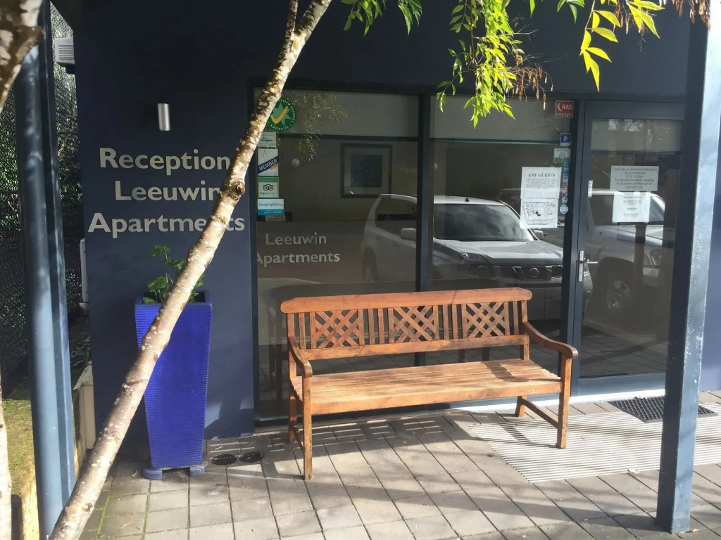 Leeuwin Apartments