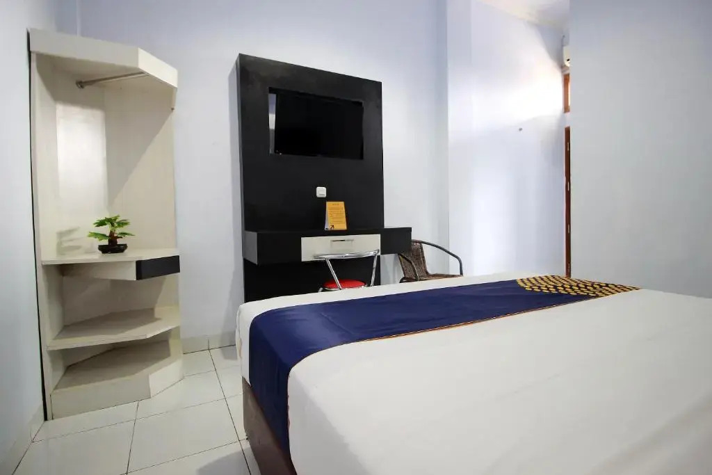 SPOT ON 2842 Hotel Rindu