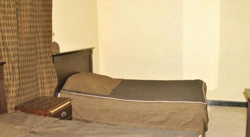 Golden Prince Hotel 1