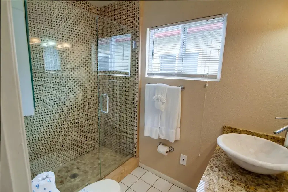 Cohasset Condo 2