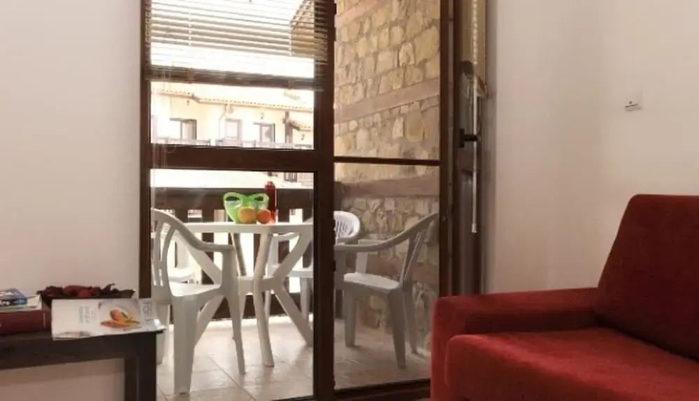Pearl Apartments Sozopol