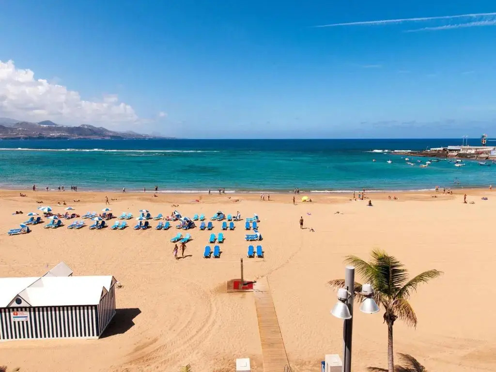 Apartments Las Canteras Beach LM3 by VillaGranCanaria