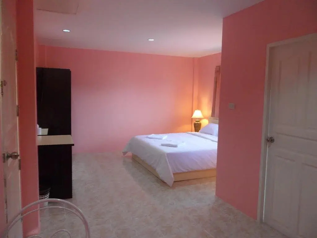Pranee Mansion Airport