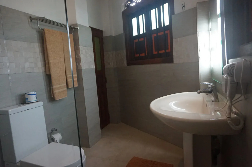 Thaproban Beach House