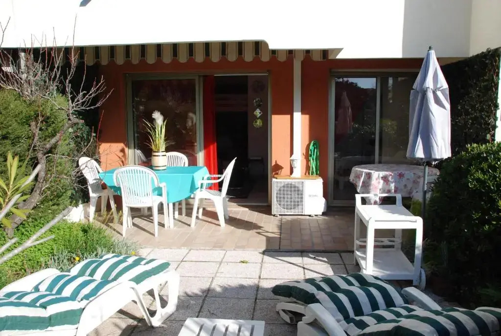 Studio - Juan les pins - proximité plages