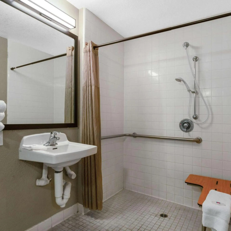 Motel 6-Merced, CA - North