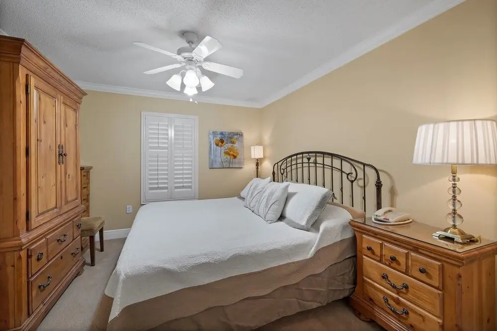 Pelican Beach 0411 1 Bedroom Condo by Pelican Beach Management