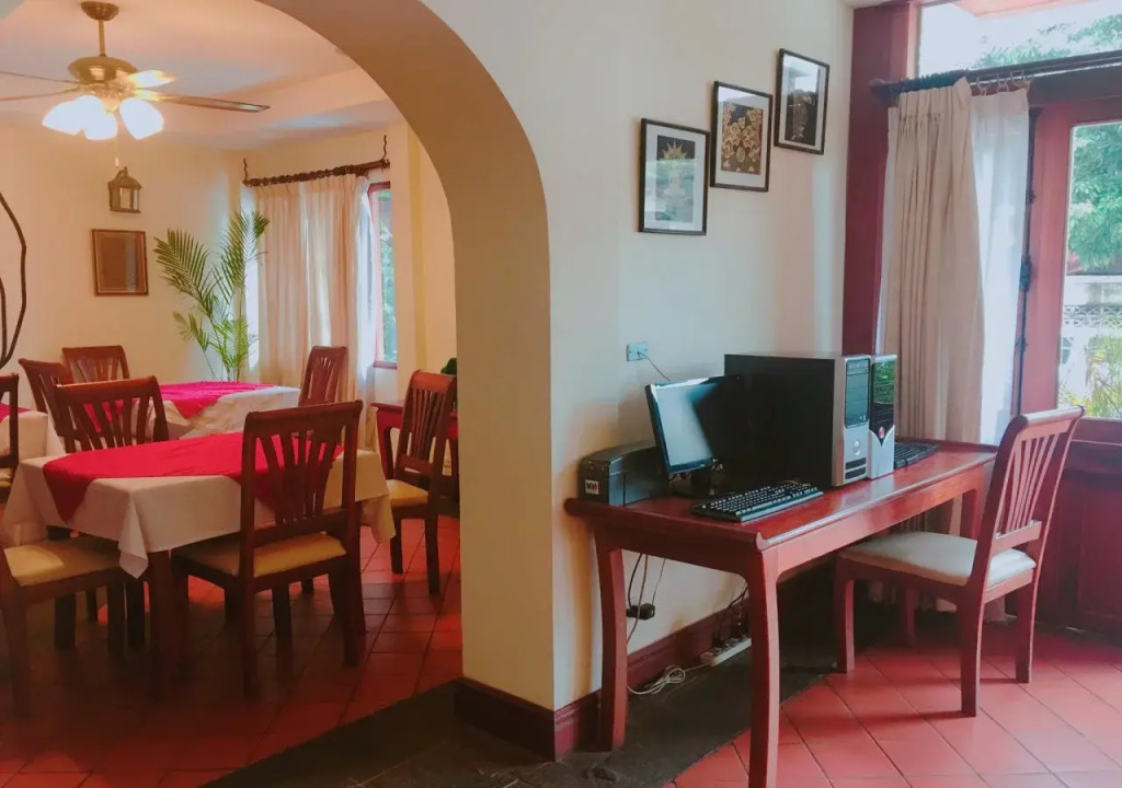 Avilla Phasouk Hotel