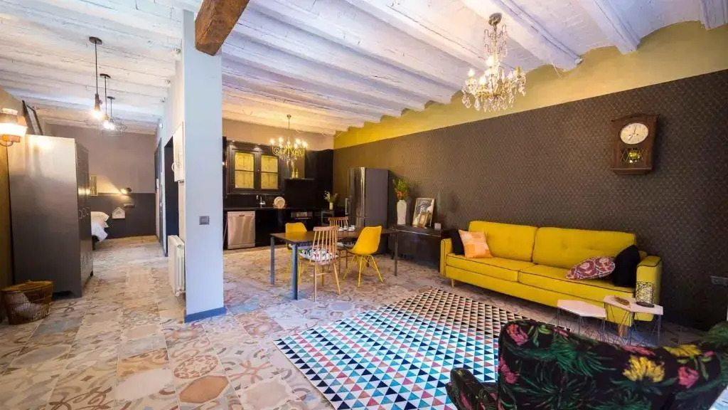 Groc Rooms