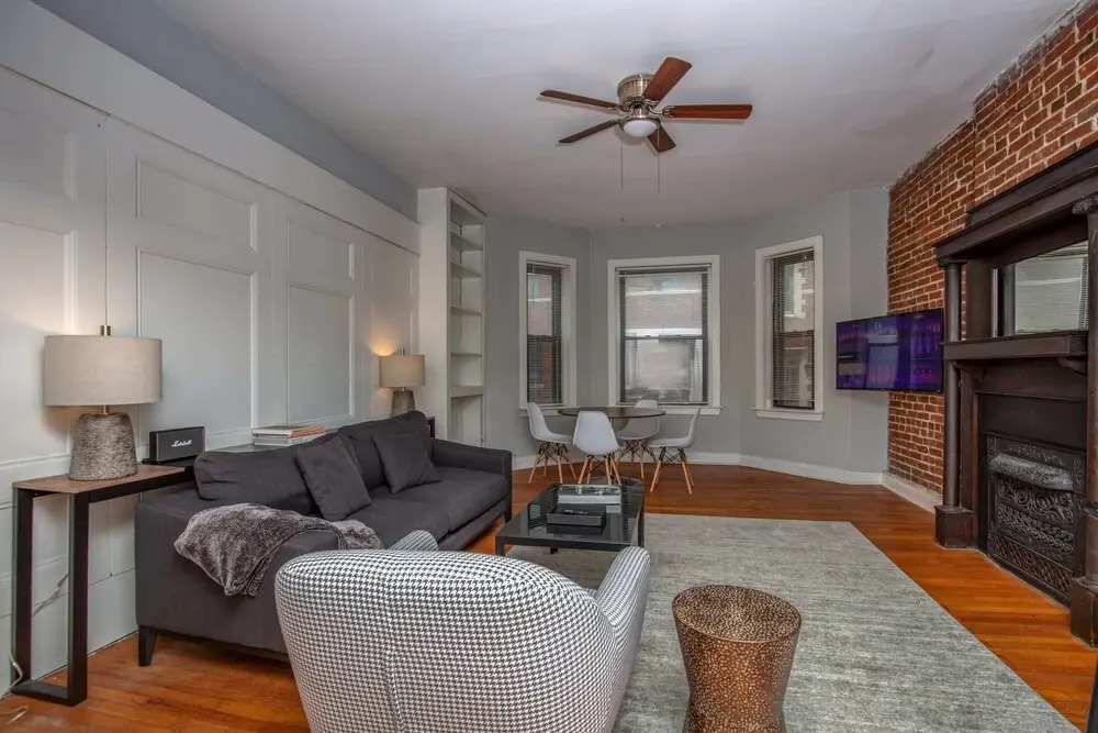 Spacious CWE Apts near BJC by Zencity