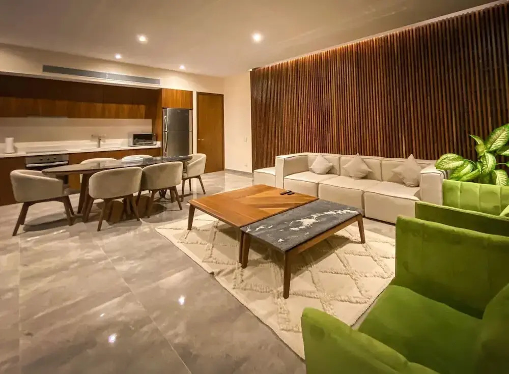 Character Comfort And Potential at our Luxury Studio Free Gym Shuttle to the Beach Club Spa Yoga