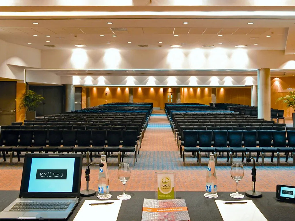 Sofitel Barcelona Skipper