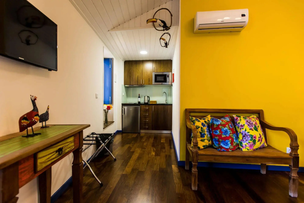 Miragaia House