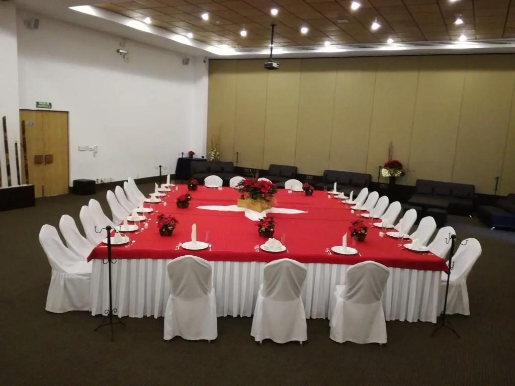 Suites Inn la Muralla Hotel & Spa