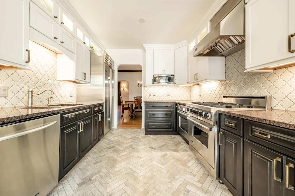 5BD Houseblocks From Broadmoor Fireplacecheyenne Canon & Gorgeous Views!