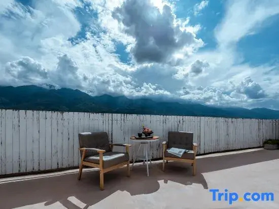 Yuechi Xiaozhu Homestay (Dali Ancient City Renmin Road Branch)