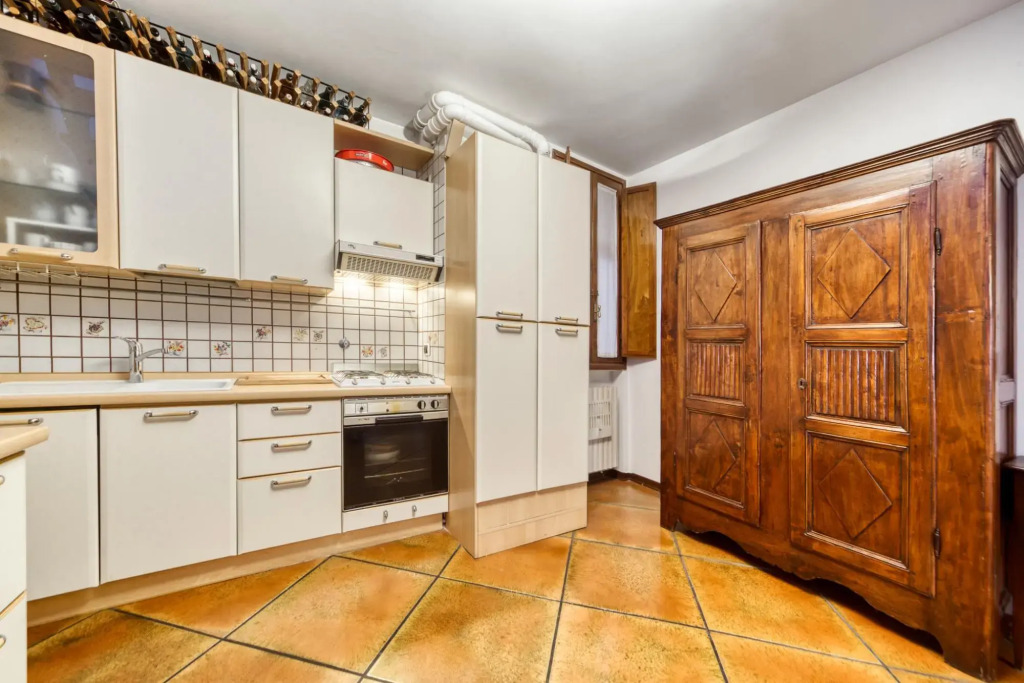 Piazza Maggiore Duplex Apartment by Wonderful Italy