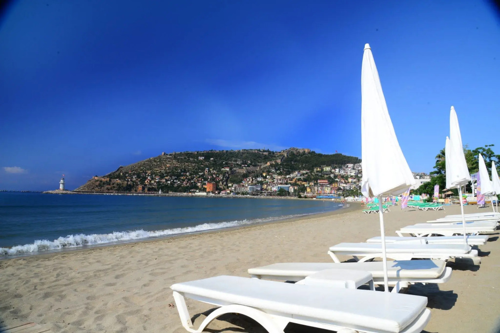 DeMANOR HOTEL ADULT ONLY
