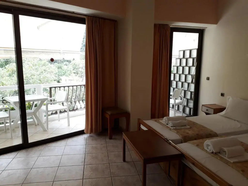 Studios Souropanis