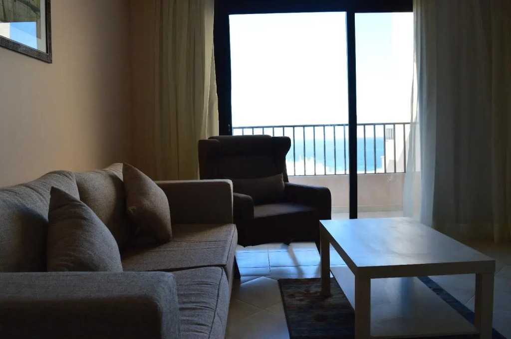 Sky View Suites Hotel