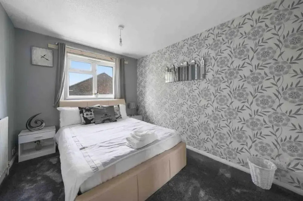 Tranquil Aylesford Retreat With 5 Bedrooms