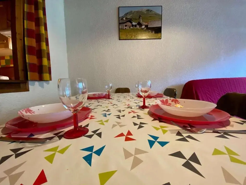Appartement T2 ensoleillé, 5 couchages - Le Grand-Bornand - FR-1-241-54