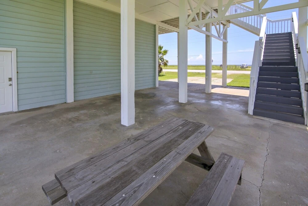 Dat View Tho! - 4 Br Home