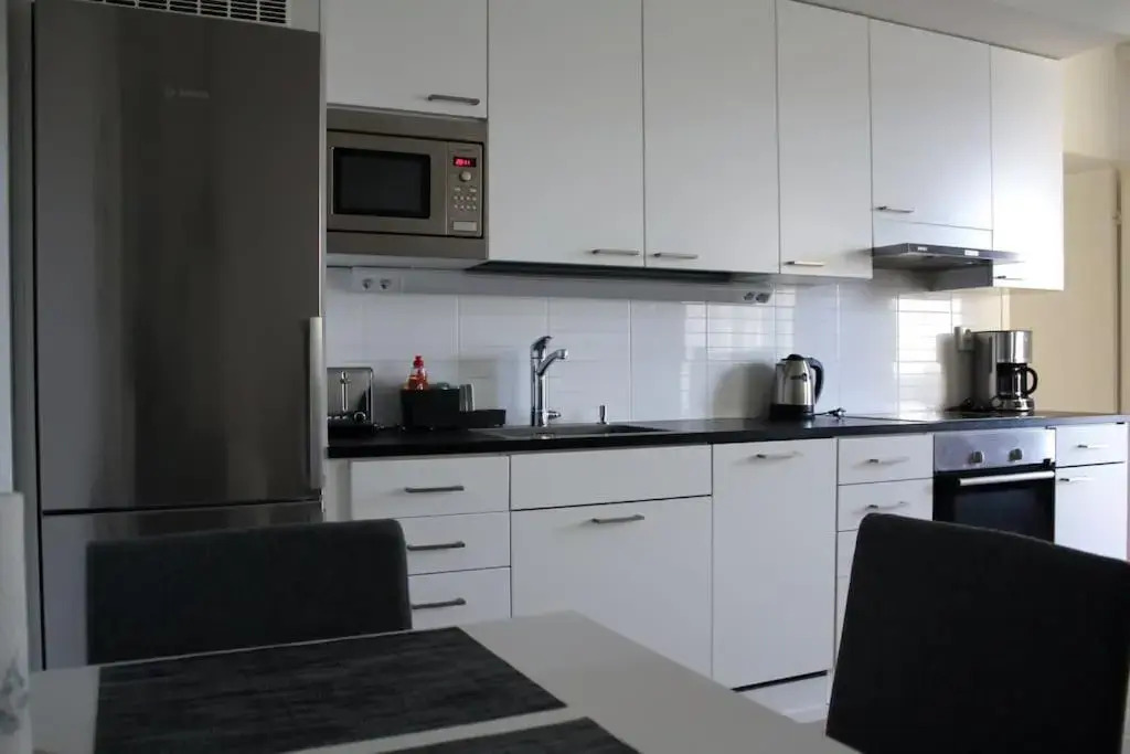 Modern apartment with Sauna, near Transit Hub/Dixi