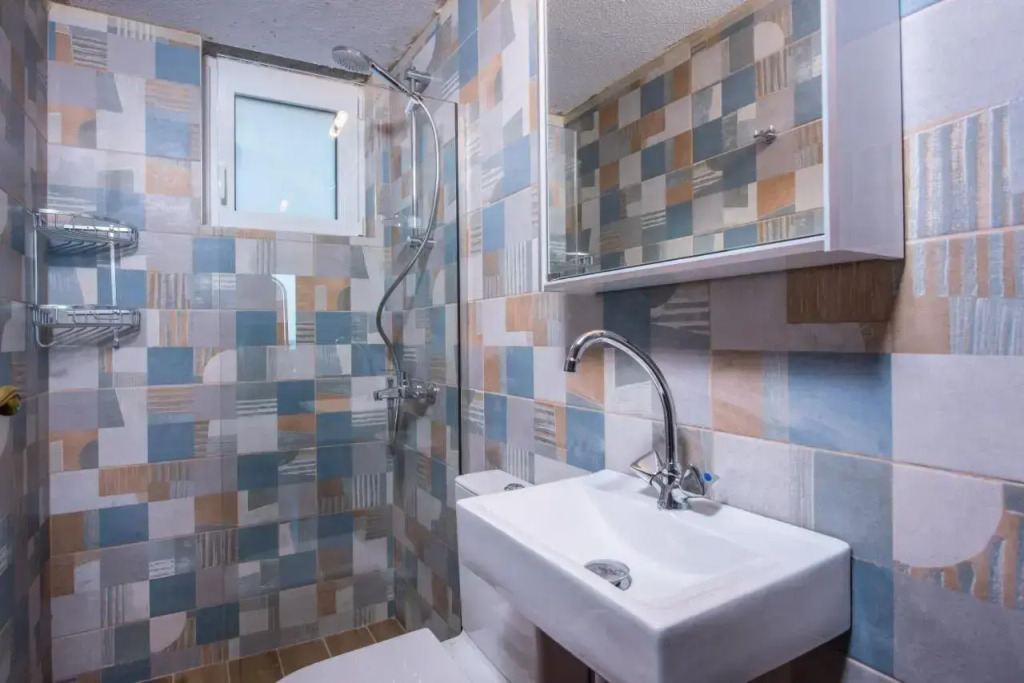 Exclusive Seaside Retreat with Shared Pool & Private Beach Access