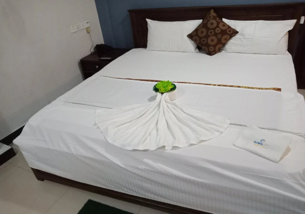Global City Hotel