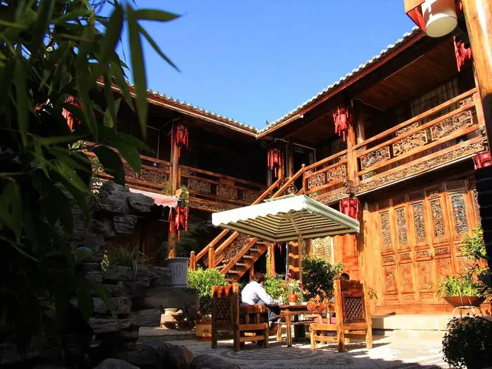 Lijiang Hemuju Inn