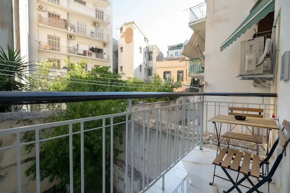 Cozy Apartment for 3 Persons in Athens