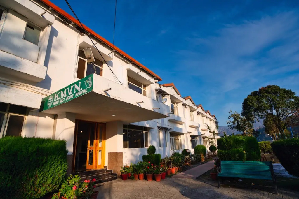Kmvn Tourist Rest House Bhimtal