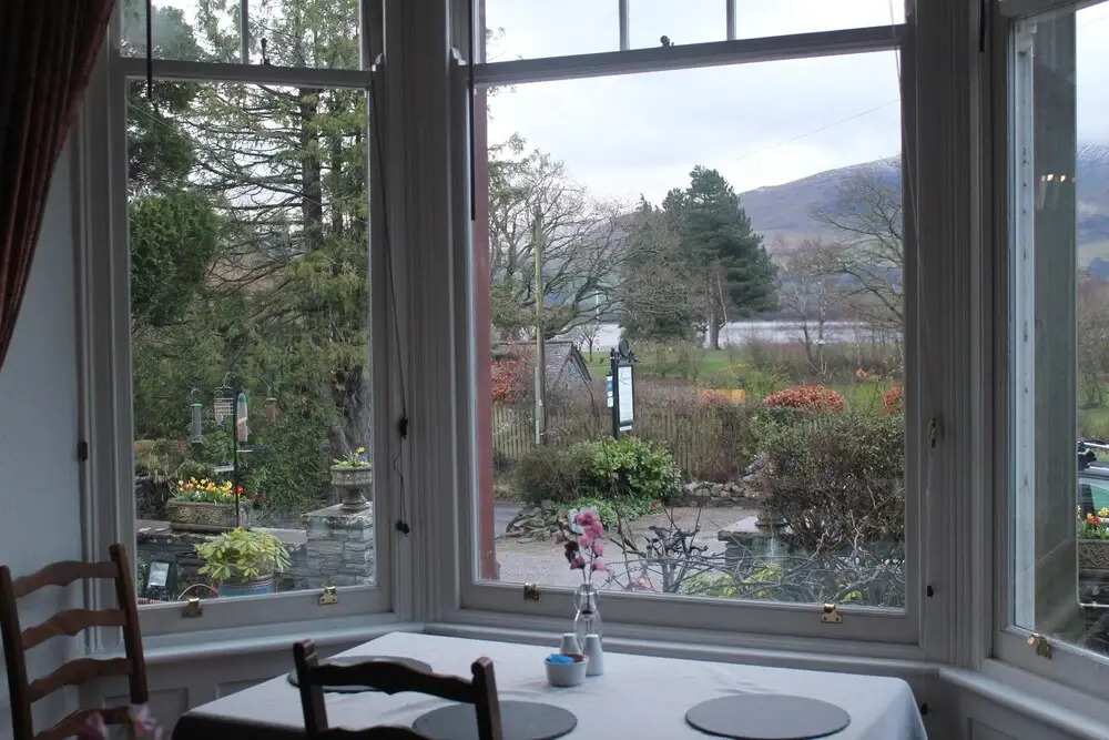 Lakeside Country Guest House