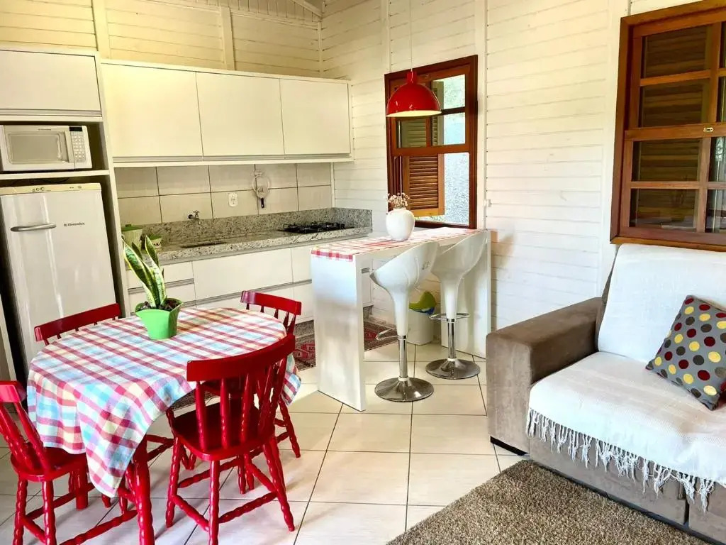 Cabana com piscina - 5 min a pé da praia - Porto Belo