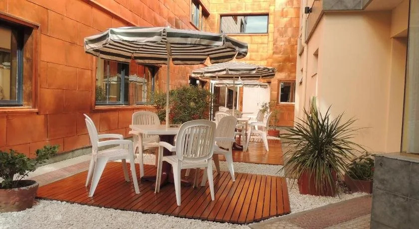 Hotel Cuprum
