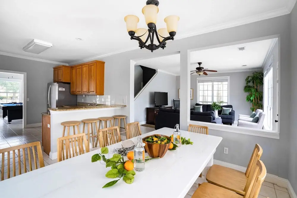 Polly by AvantStay Stunning 7 Bedroom Haven w Pool Pool Table