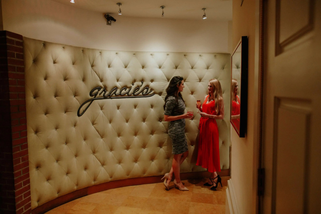 Hotel DeLuxe