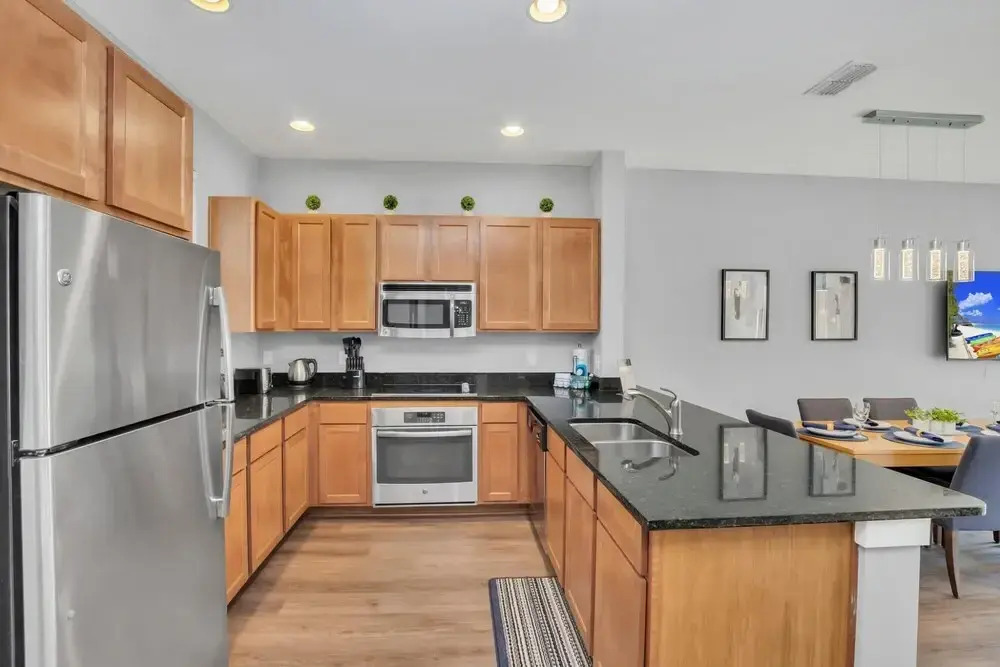 Spacious 2BR Townhome With Resort Access - Near Disney