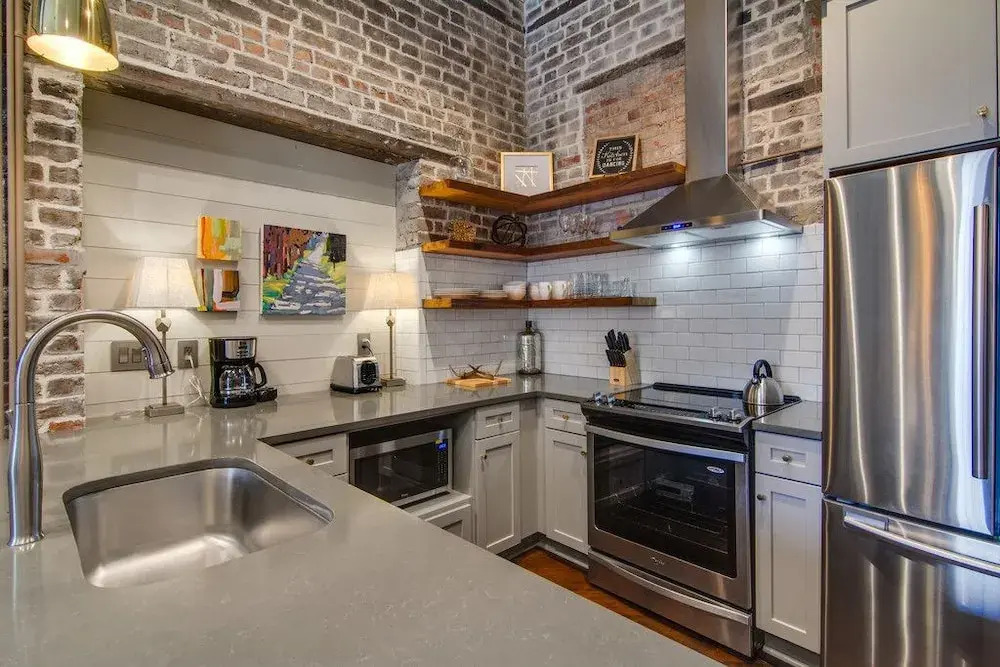 563 King Signature Apartments