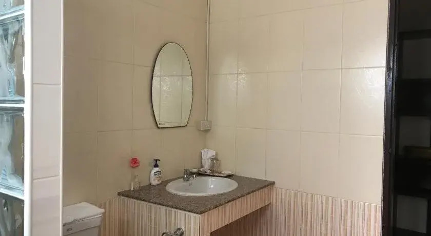 Free Clouds Resort