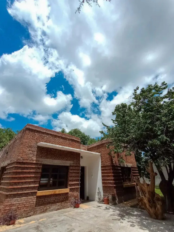 Casa Nuestra Hostal