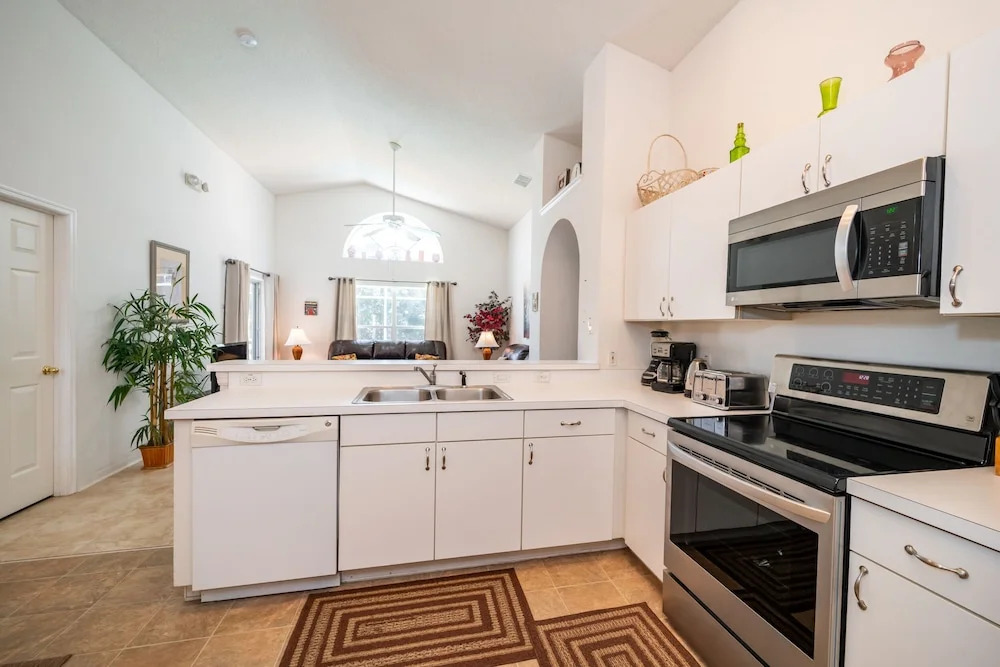 639 4-bed Orlando Vacation Home Near Disney