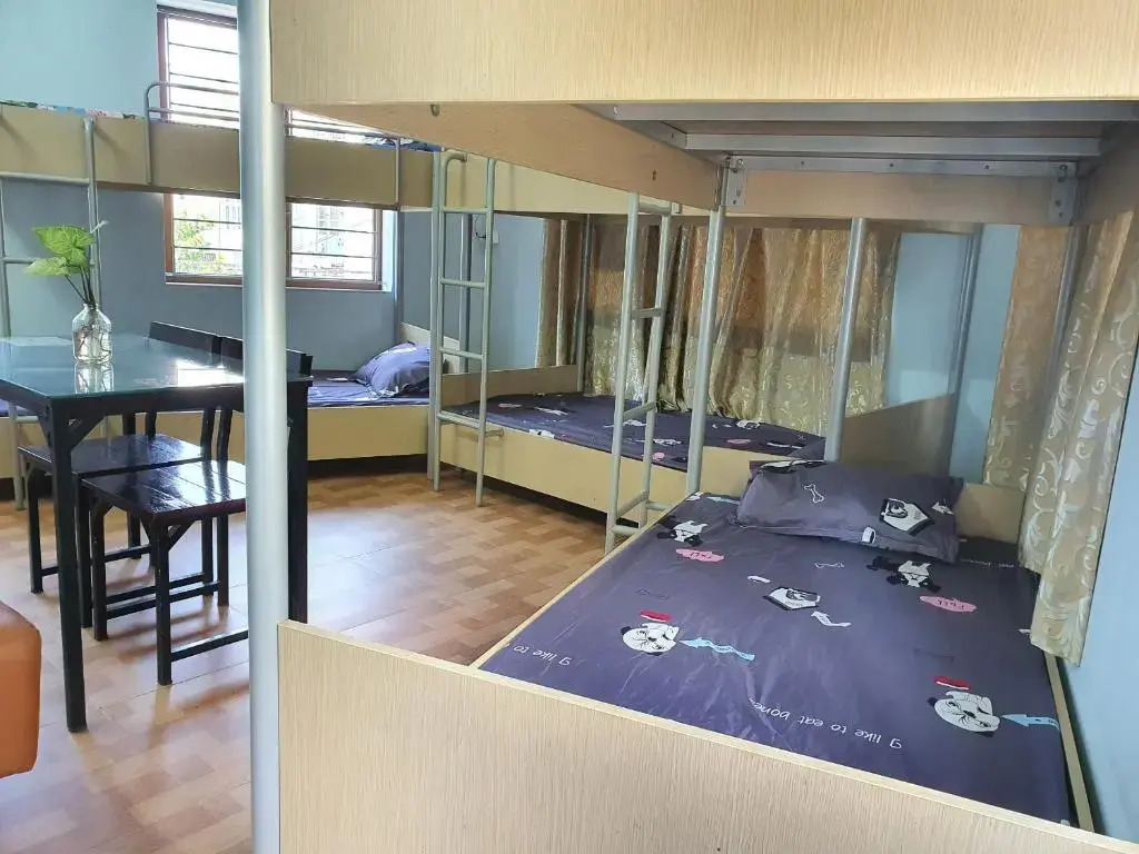 Nha Xanh Ha Long Homestay