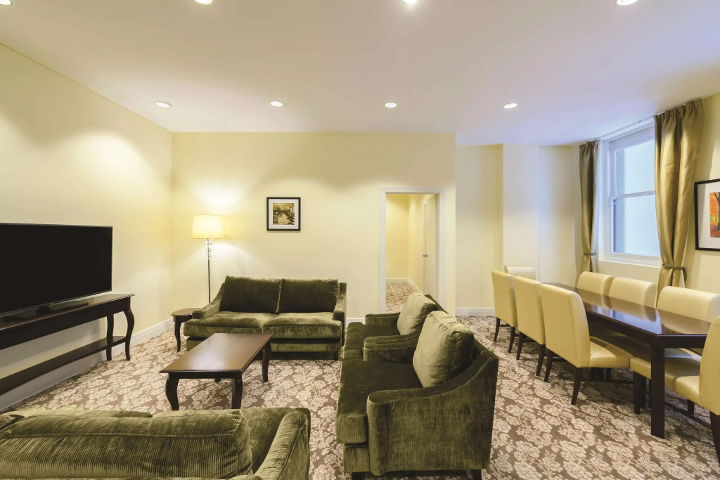 Rendezvous Hotel Melbourne