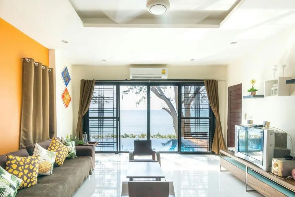 Koh Sirey Beachfront Pool Villa - 2 Bedrooms House
