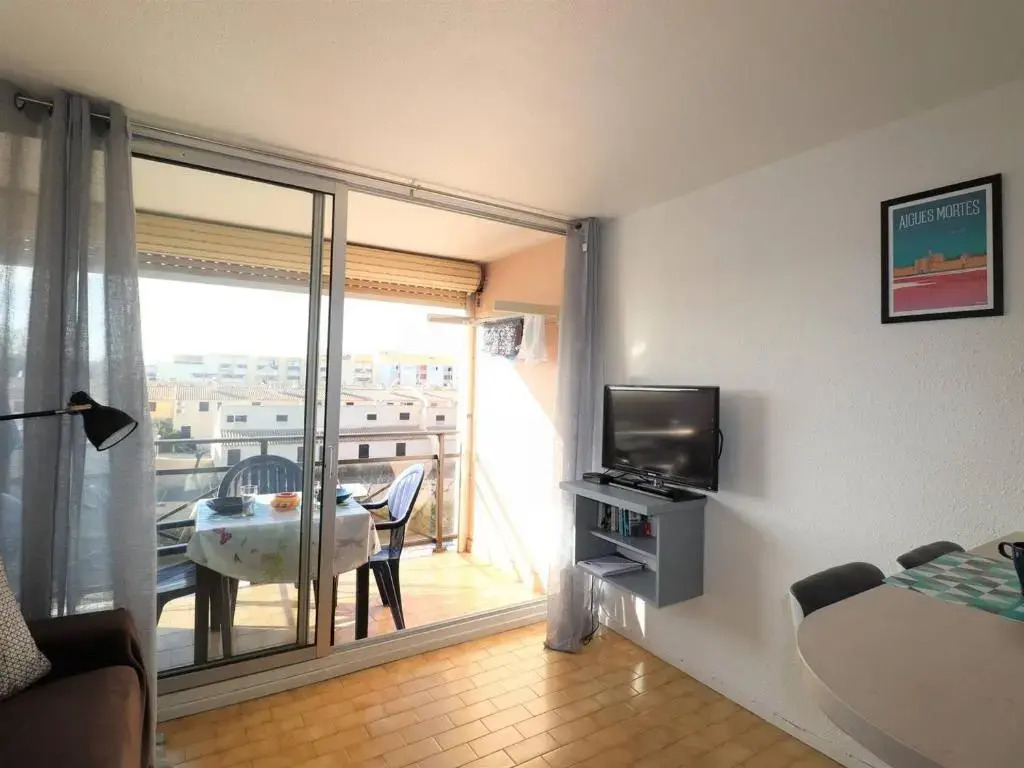 Appartement Le Grau-du-Roi, 1 pièce, 4 personnes - FR-1-307-143
