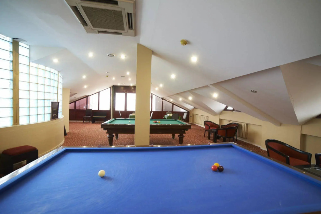 Saffron Hotel